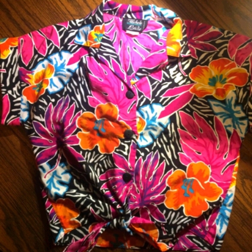 Vintage crop top